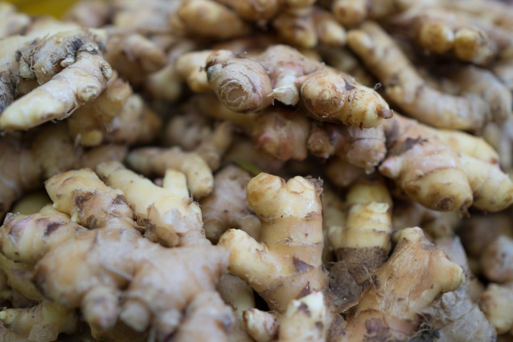 a close up of a bunch of ginger roots